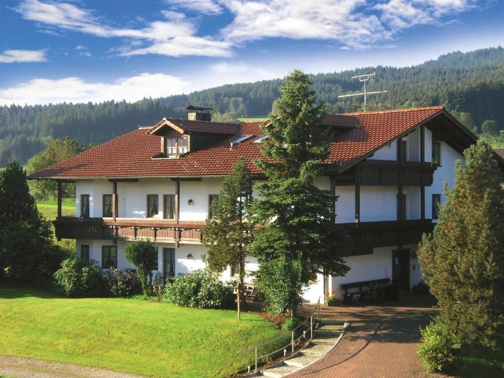Gasthof-Pension-Kraus Achslach Buitenkant foto