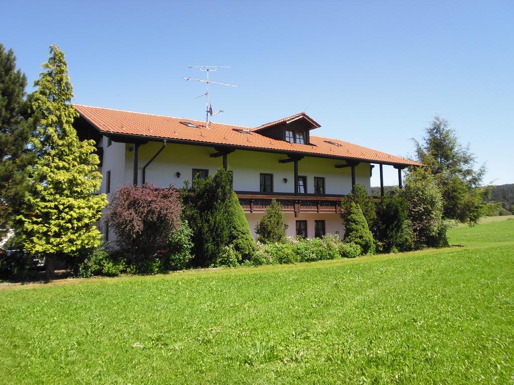 Gasthof-Pension-Kraus Achslach Buitenkant foto